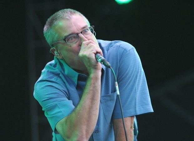 Milo Aukerman Milo Aukerman of the iconic rock band The DescendEnts rocking out