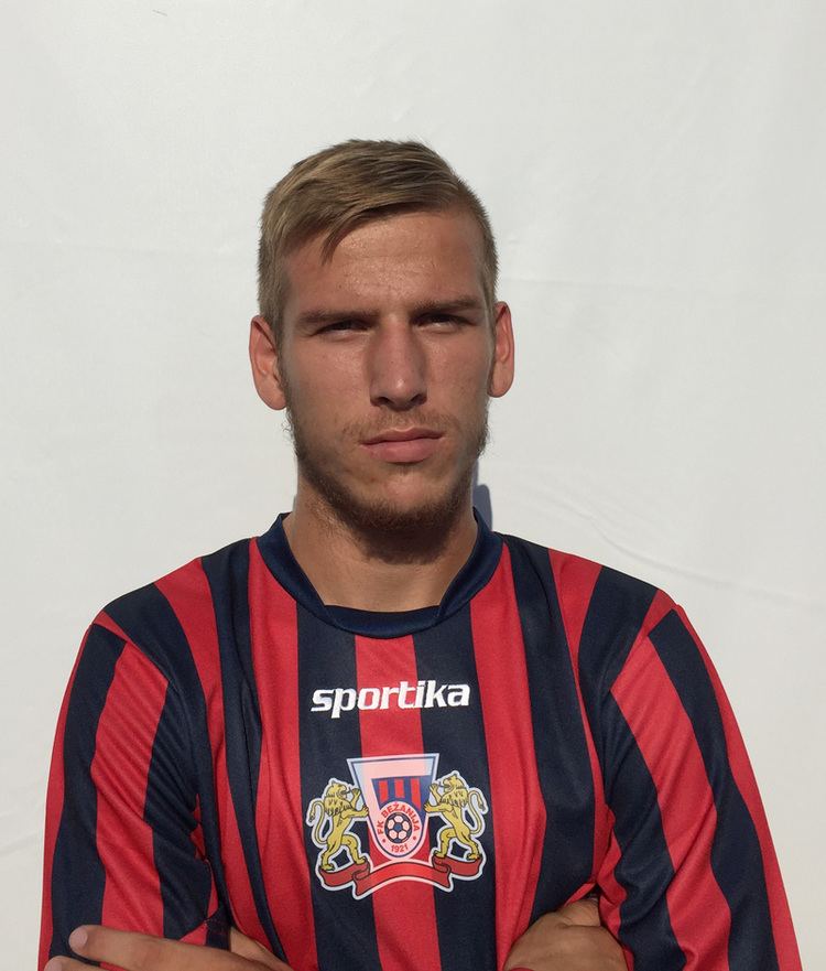 Miloš Stojanović (footballer, born 1997) wwwfcbezanijacomwpcontentuploads201508stoj