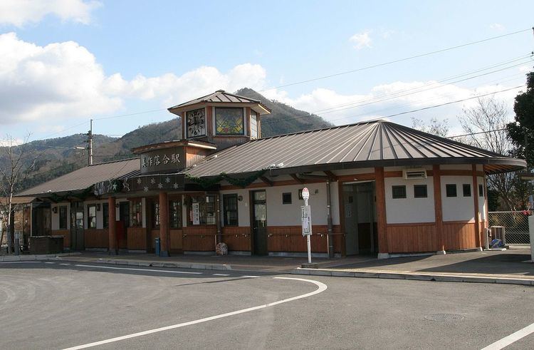 Mimasaka-Ochiai Station