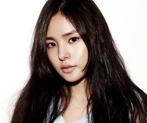 Min Hyo-rin Daily K Pop News Min Hyorin
