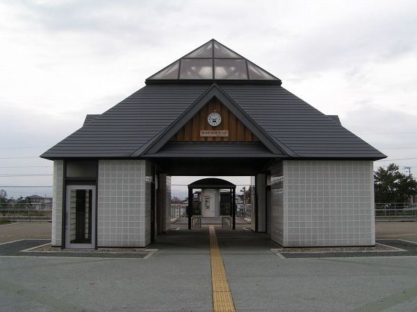 Minami-Dewa Station