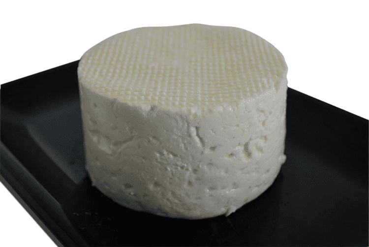 Minas cheese Po de Queijo cheesy goodness eatrionet