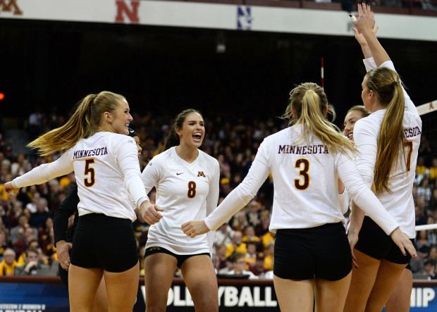 Minnesota Golden Gophers women's volleyball MN Gophers women39s volleyball sweeps Hawaii in 2ndround NCAA