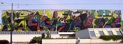Miró Wall httpsuploadwikimediaorgwikipediacommonsthu