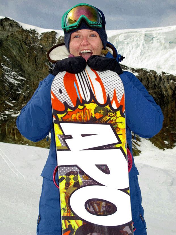 Mirabelle Thovex Mirabelle Thovex signs with APO