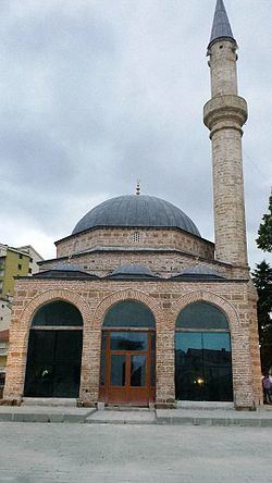 Mirahori Mosque, Korçë httpsuploadwikimediaorgwikipediacommonsthu