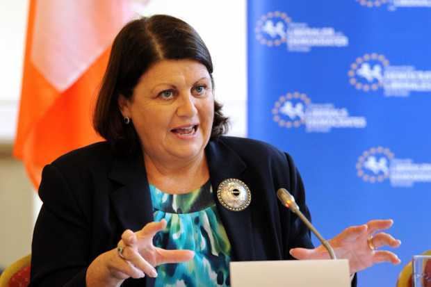 Máire Geoghegan-Quinn Mire GeogheganQuinn to lead gender equality review in Ireland