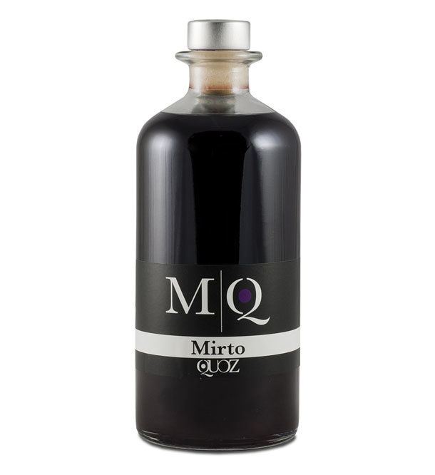 Mirto (liqueur) Mirto di Sardegna Vintage Italian Liquor Ganzo Dishing up