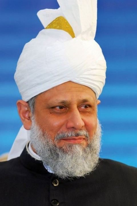 Mirza Masroor Ahmad Hazrat Mirza Masroor Ahmad says a global strategy required