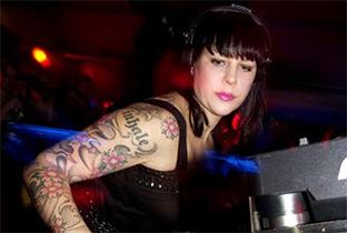 Miss Kittin RA Miss Kittin news