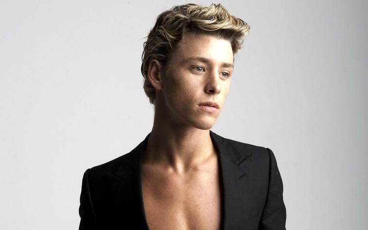 Mitch Hewer Mitch Hewer Wallpapers Wallpaper Cave