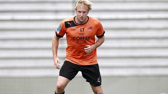 Mitch Nichols Mitch Nichols back with Brisbane Roar after failing to