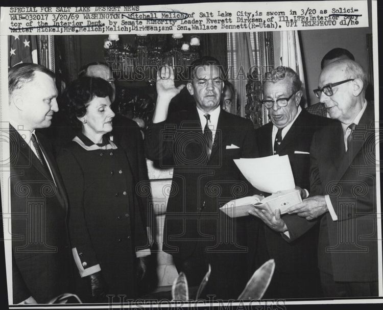 Mitchell Melich 1969 Press Photo Mitchell Melich Being Sworn In By Senate Leader