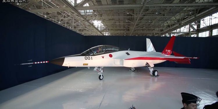 Mitsubishi X-2 Shinshin Revealed Japan39s New Fighter Prototype