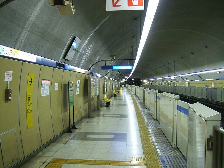 Mitsuzawa-shimochō Station