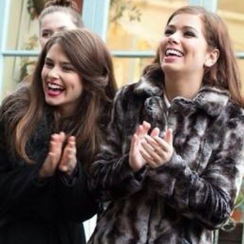 Mitzeee Minniver Mitzeee Minniver OriginalMitzeee Twitter