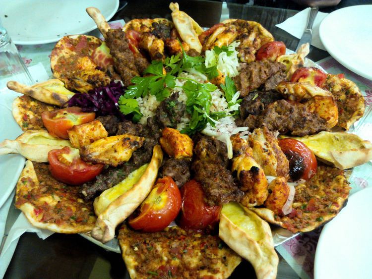 Mixed Kebab Mixed Kebab Plate Mixed kebab plate from a restaurant in I Flickr