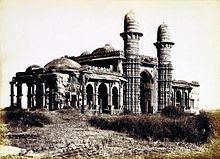 Miya Khan Chishti's Mosque httpsuploadwikimediaorgwikipediacommonsthu