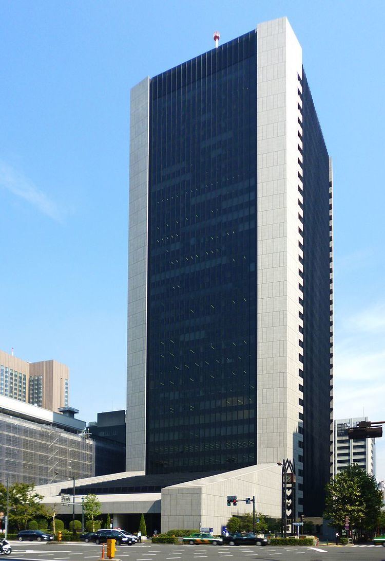 Mizuho Bank Uchisaiwaichō Head Office Building