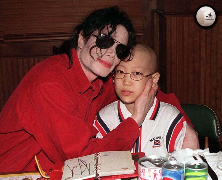 MJ & Friends Michael visits Seoul Korea for a very special quotMichael Jackson