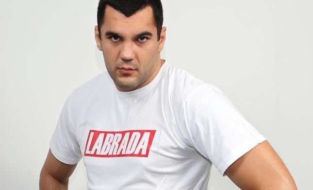 Mladen Brestovac Mladen Brestovac za Fight Site najavljuje dvoboj protiv