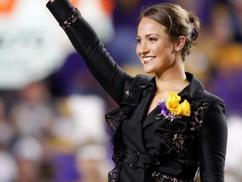 Mo Isom Female kicker Mo Isom gets tryout for LSU football team