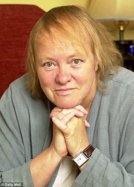 Mo Mowlam Mo Mowlam lied to Tony Blair that her brain cancer was