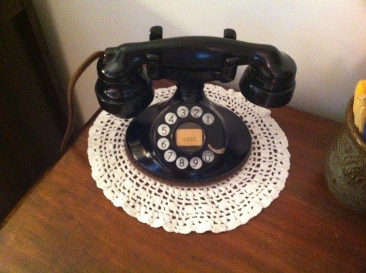 Model 202 telephone