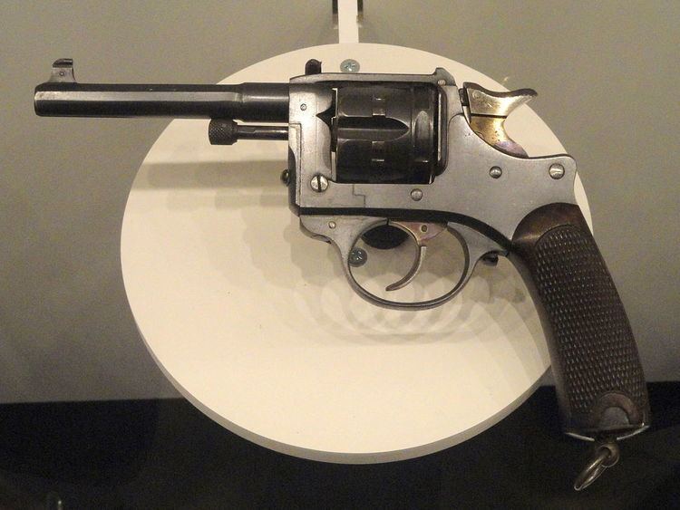 Modèle 1892 revolver