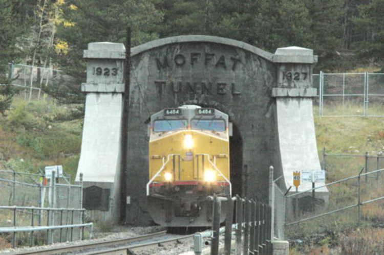 Moffat Tunnel httpsuploadwikimediaorgwikipediacommons55