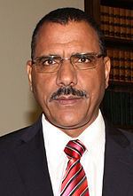 Mohamed Bazoum httpsuploadwikimediaorgwikipediacommonsthu