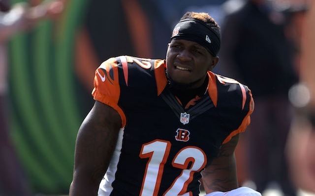 Mohamed Sanu Bengals WR Mohamed Sanu makes ridiculous onehanded catch