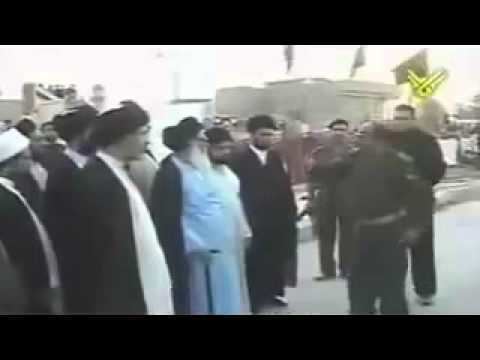 Mohammad Mohammad Sadeq al-Sadr Sayid sadiq al sadrra pushes saddams soldier YouTube
