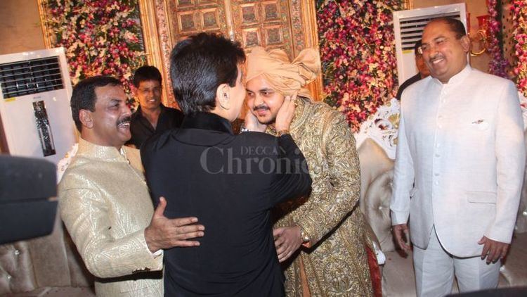 Naseem Khan Sanjay Jeetendra attend wedding reception of Congress MLA Naseem
