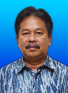 Mohd Jidin Shafee httpsuploadwikimediaorgwikipediacommonsthu