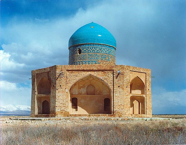 Molla Hassan Kashi Mausoleum