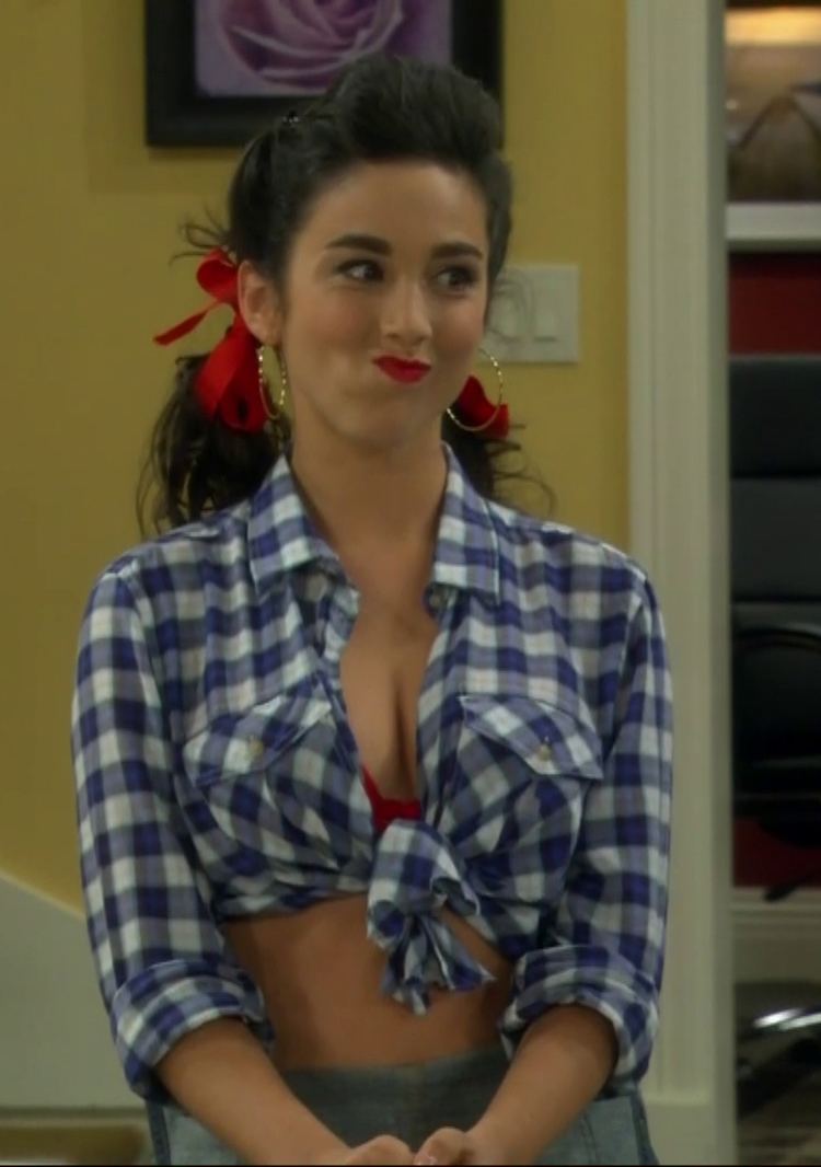 Molly Ephraim ~ Complete Wiki And Biography With Photos Videos 