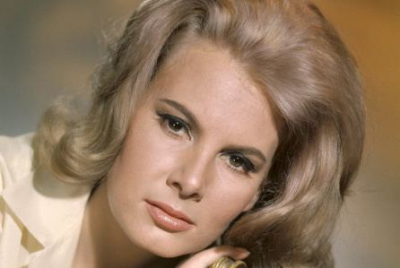 Molly Peters Molly Peters Dies Former Bond Girl Was 75 Deadline