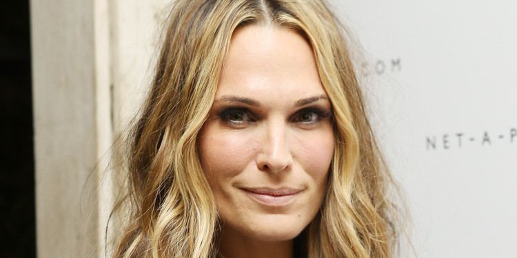 Molly Sims Molly Sims Dyes Her Hair Red For A Bold New Look