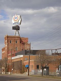 Molson Brewery, Edmonton httpsuploadwikimediaorgwikipediacommonsthu