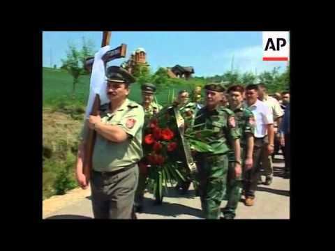 Momir Talić Funeral of Bosnian Serb general Momir Talic YouTube