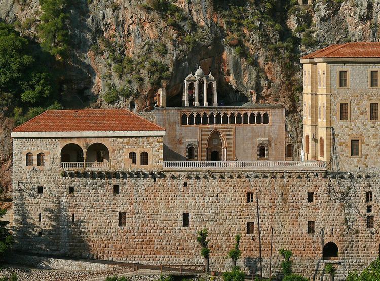 Monastery of Qozhaya LEBANON QADISHA VALLEY QOZHAYA MONASTERY LEBANON Pinterest