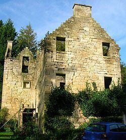 Monkcastle, North Ayrshire httpsuploadwikimediaorgwikipediacommonsthu