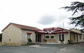 Monségur, Lot-et-Garonne httpsuploadwikimediaorgwikipediacommonsthu