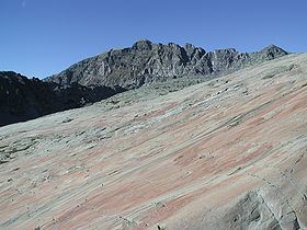 Mont Bégo httpsuploadwikimediaorgwikipediacommonsthu