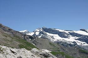 Mont Ruan httpsuploadwikimediaorgwikipediacommonsthu