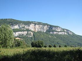 Mont Tournier httpsuploadwikimediaorgwikipediacommonsthu