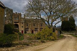 Montacute Priory httpsuploadwikimediaorgwikipediacommonsthu