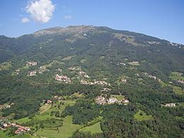 Monte Linzone httpsuploadwikimediaorgwikipediacommonsthu