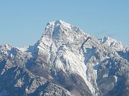 Monte Sernio httpsuploadwikimediaorgwikipediacommonsthu